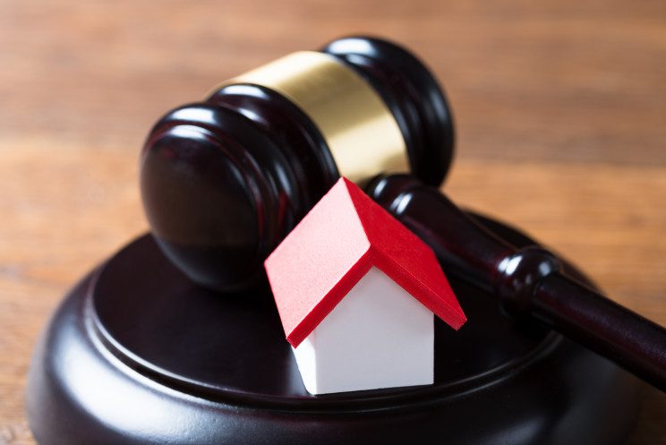 Avv Bologna Sergio Armaroli , trovare una soluzione alla tua causa ereditaria, trovare il modo di risolver e una controversia ereditaria che dura da anni, ragionando insieme sulle diverse possibilità. Avv Bologna Sergio Armaroli esperto di diritto immobiliare, contratti di compravendita immobiliare, proposte in agenzia, chiama con fiducia l’avv Bologna Sergio Armaroli. Avv Bologna Sergio Armaroli come ricevo un cliente. In primo luogo fissando un appuntamento ove il cliente potrà in tutta calma e tranquillita’ parlarmi delle sue problematiche.